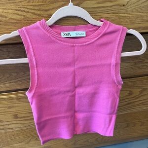 Zara Womens Cropped Knitted Top!! Size small